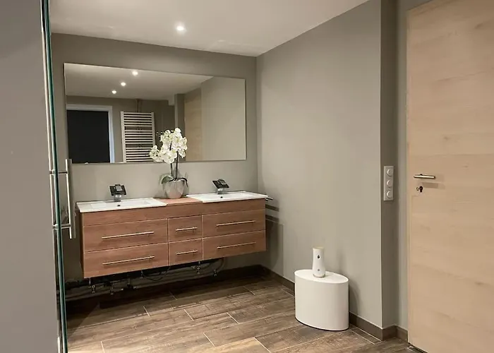 Moderne In Waldrandlage Mit Einem Hauch Von Luxus Apartman Burgthann