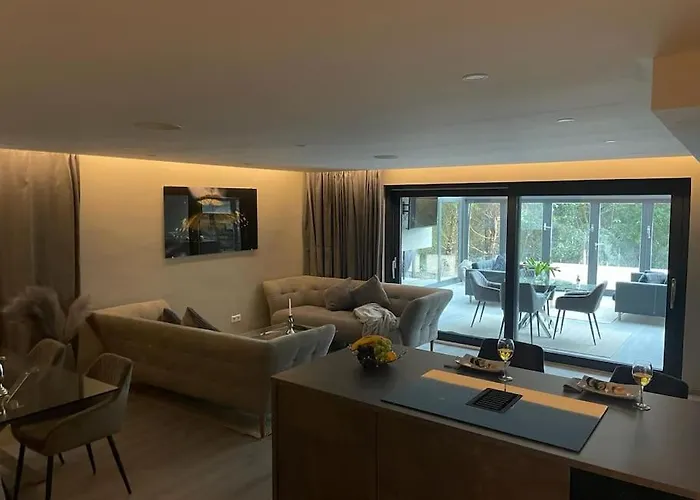 Moderne In Waldrandlage Mit Einem Hauch Von Luxus Apartman *