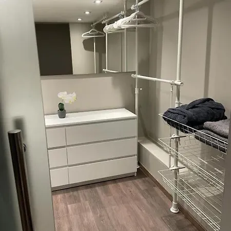 Moderne In Waldrandlage Mit Einem Hauch Von Luxus * Burgthann